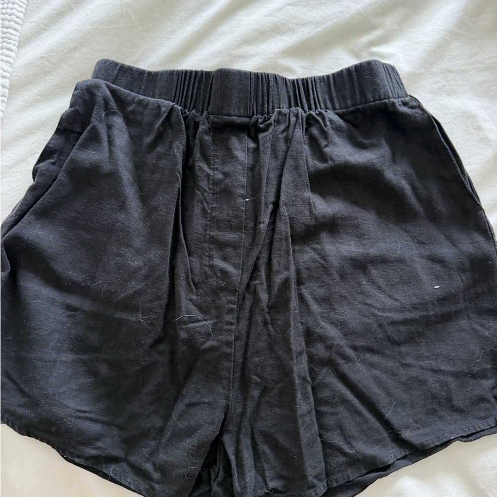 Daily Drills Black Linen Shorts